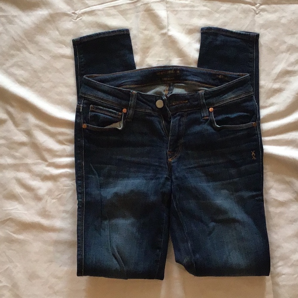 Genetic Denim the Shya size 25